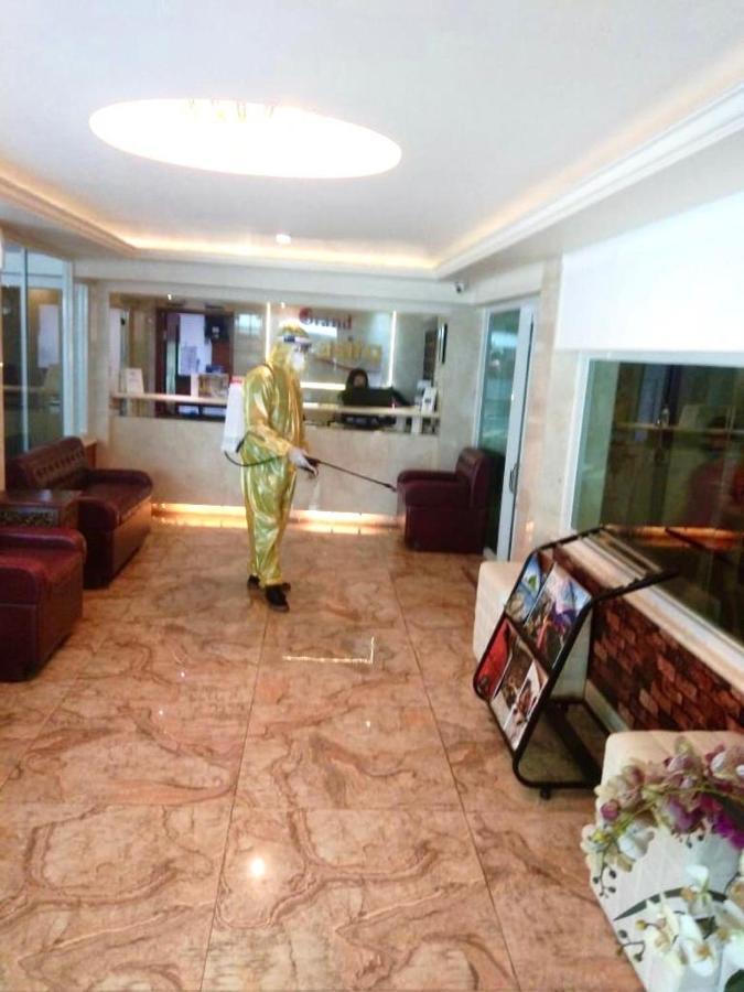 Grand Kasira Hotel Джакарта Екстериор снимка