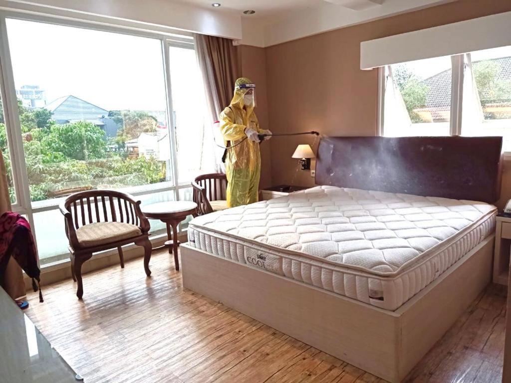 Grand Kasira Hotel Джакарта Екстериор снимка