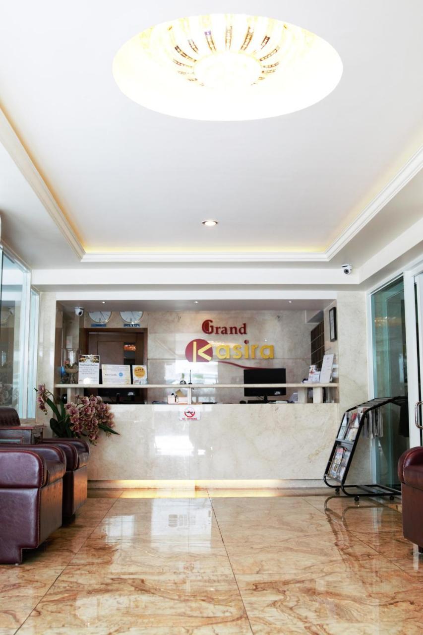 Grand Kasira Hotel Джакарта Екстериор снимка