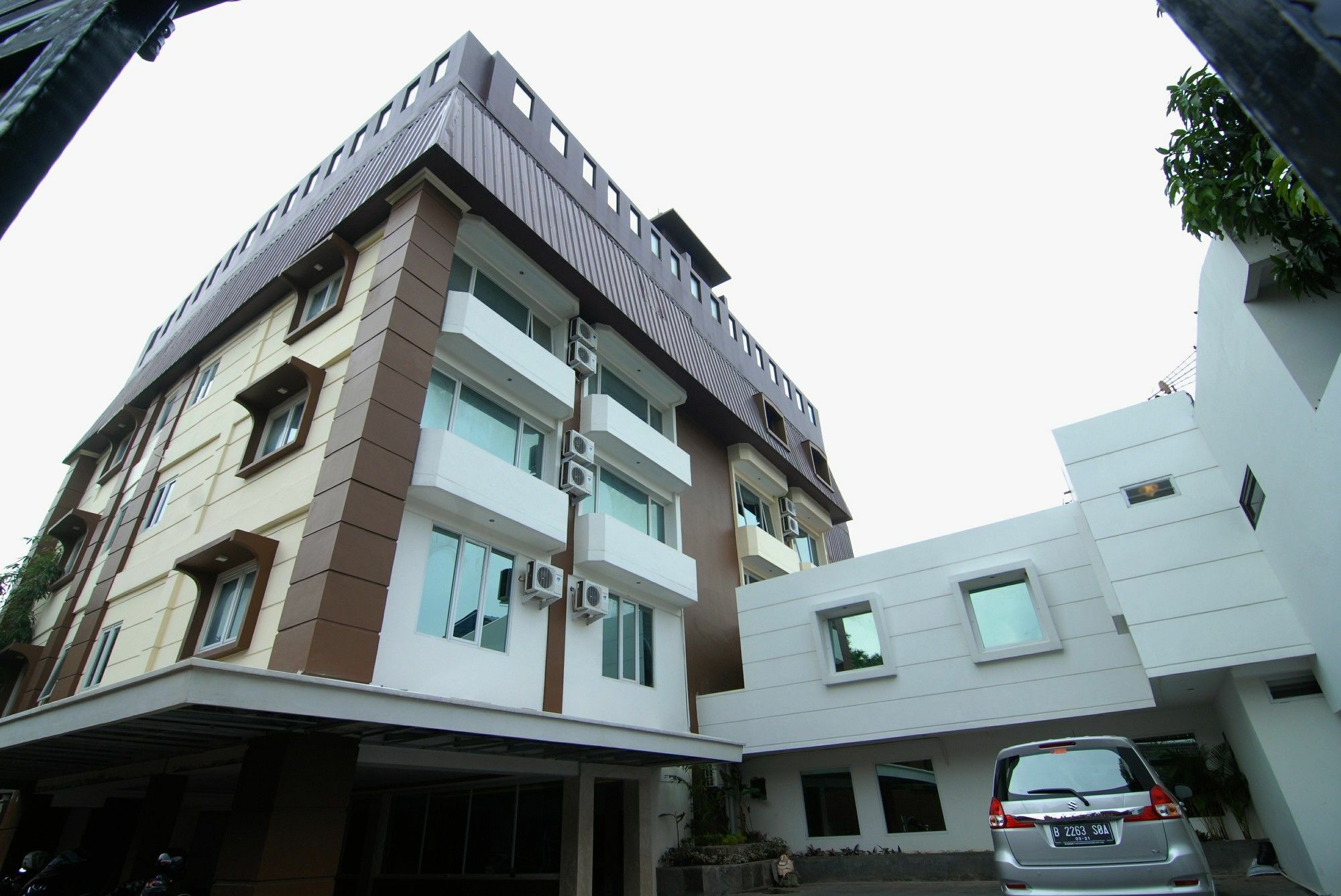 Grand Kasira Hotel Джакарта Екстериор снимка
