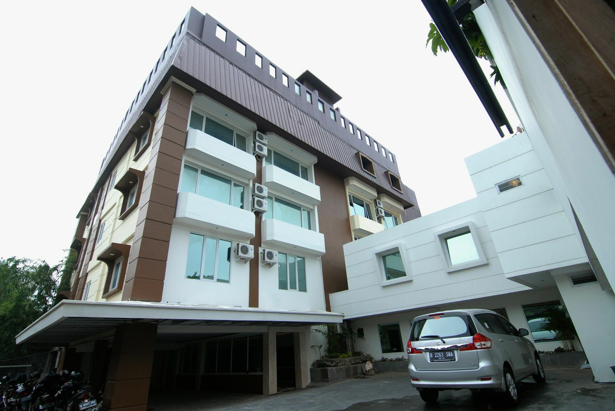 Grand Kasira Hotel Джакарта Екстериор снимка